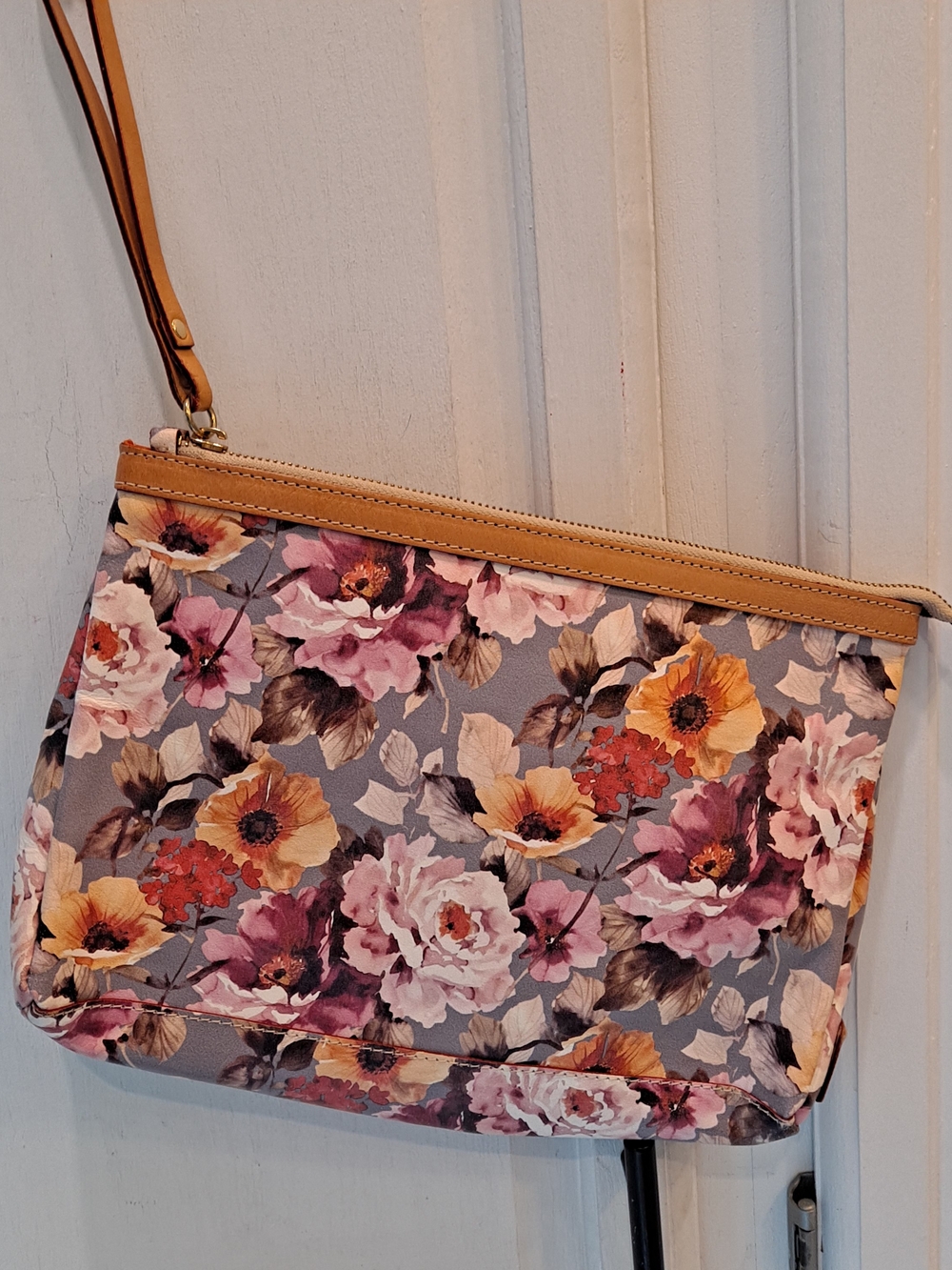 Cavalcanti Italian Leather Floral Wristlet Clutch Gray w/Pink & Mustard Blooms